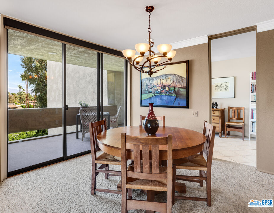 Image 15 for 1630 LA REINA WAY #2B