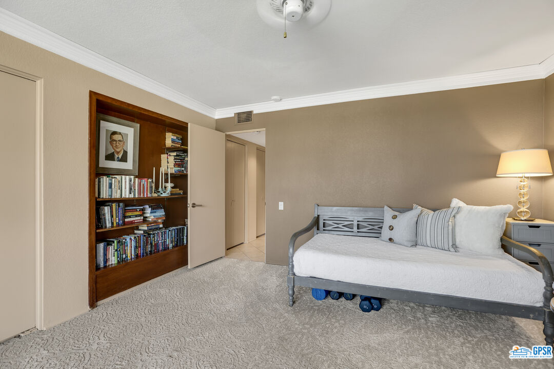 Image 24 for 1630 LA REINA WAY #2B