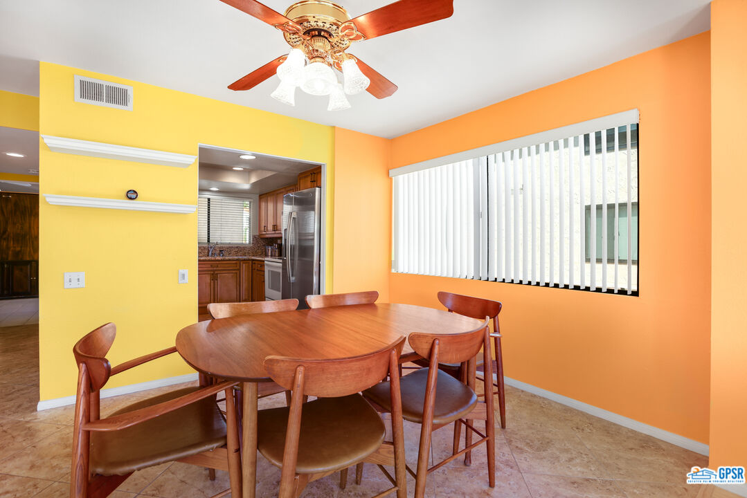 Image 4 for 2600 PALM CANYON DR #48