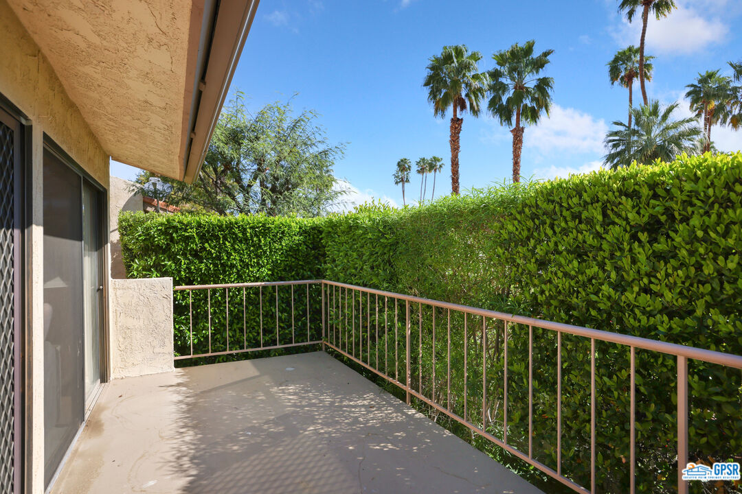 Image 24 for 2600 PALM CANYON DR #48