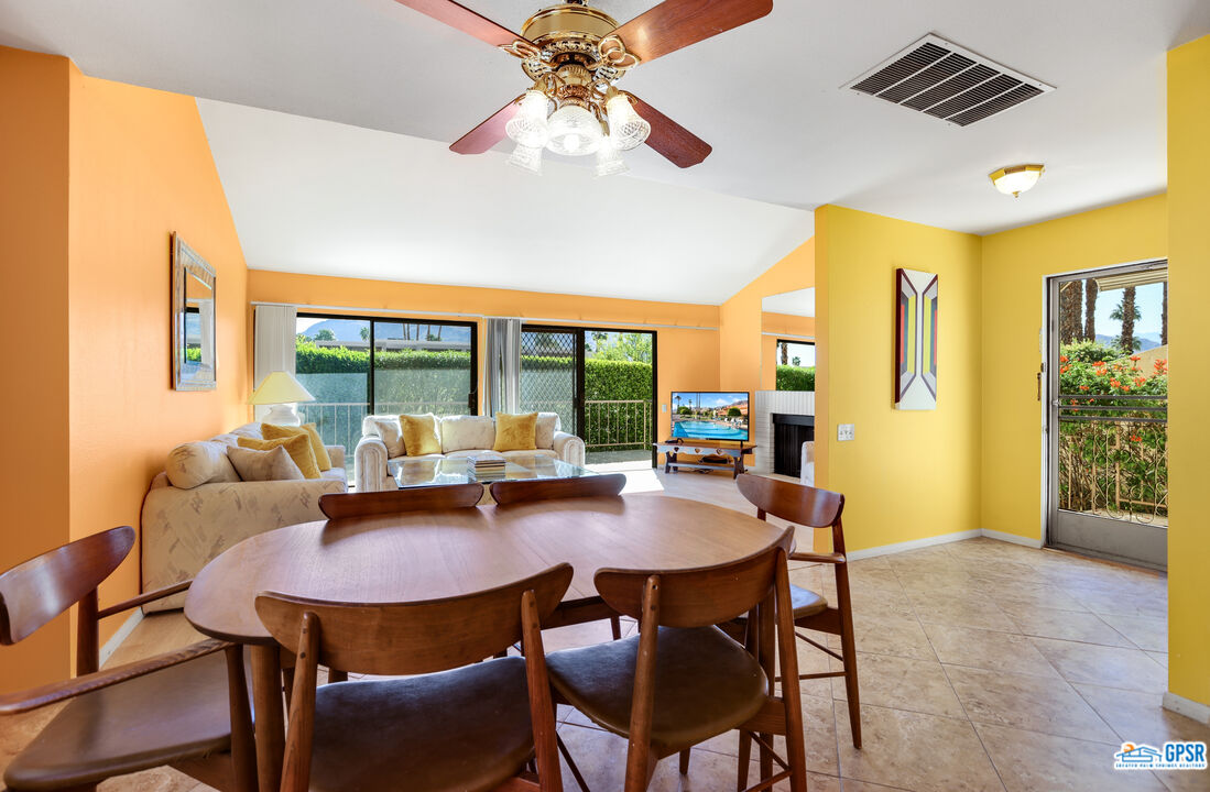 Image 5 for 2600 PALM CANYON DR #48