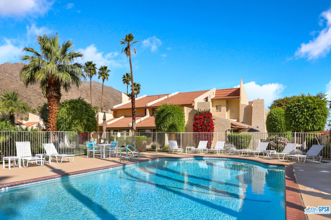 Image 31 for 2600 PALM CANYON DR #48