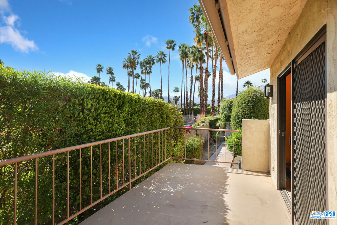 Image 25 for 2600 PALM CANYON DR #48
