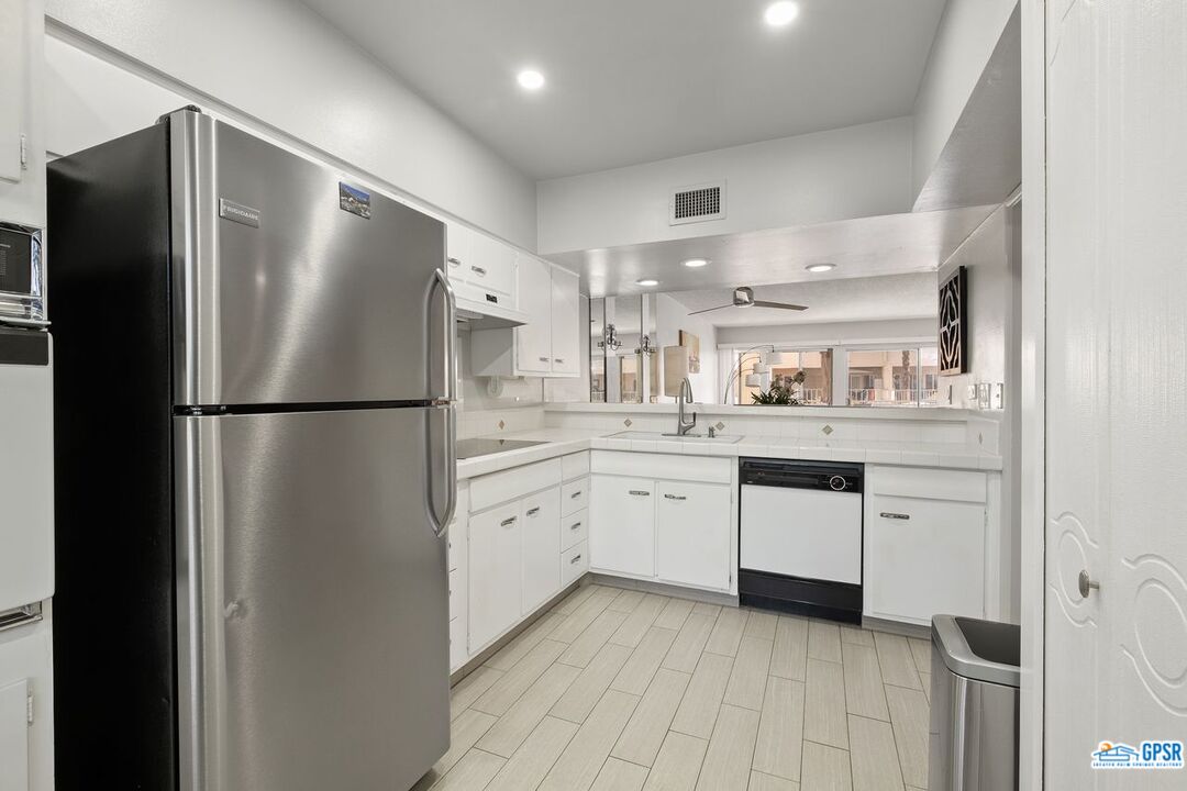 Image 11 for 277 ALEJO RD #110