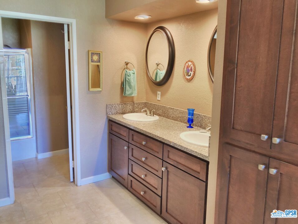Image 14 for 2701 MESQUITE AVE #Z134