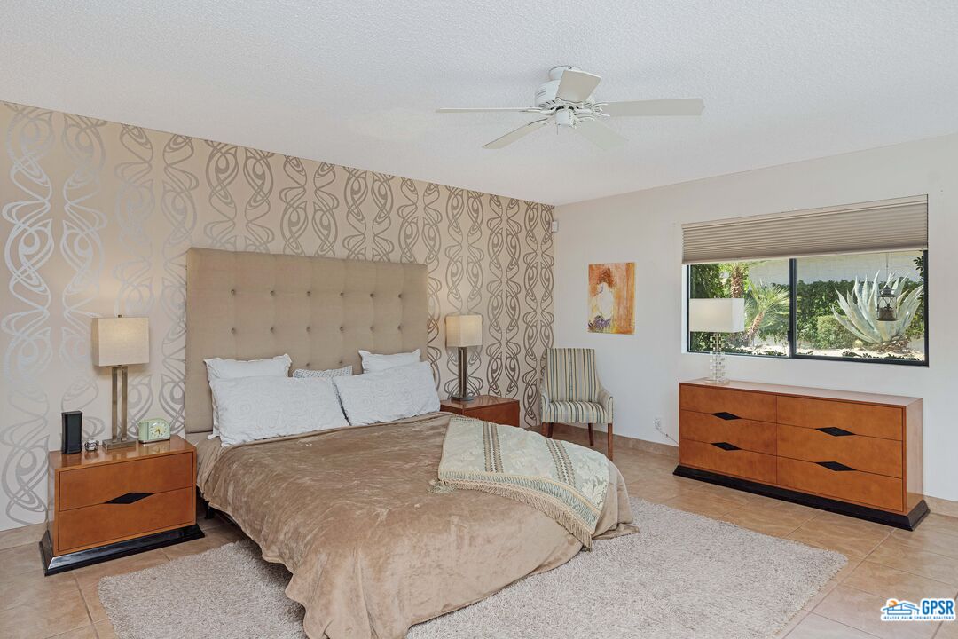 Image 24 for 2455  S MADRONA DR