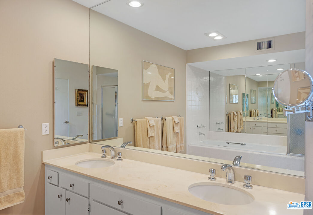 Image 31 for 2455  S MADRONA DR