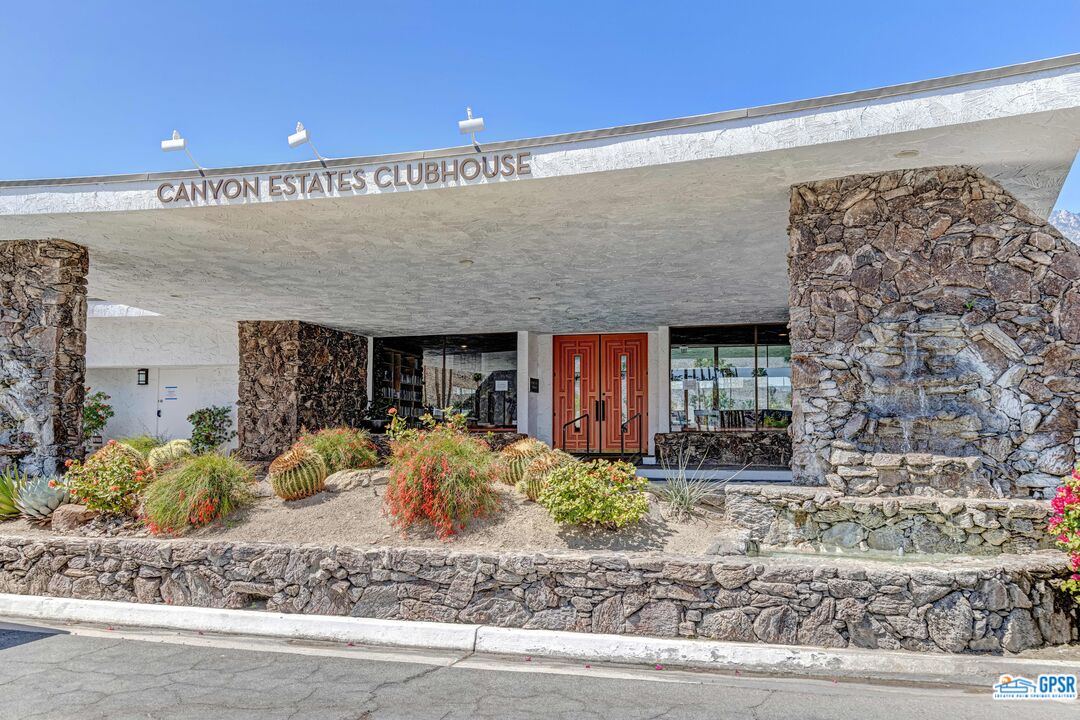 Image 39 for 2455  S MADRONA DR