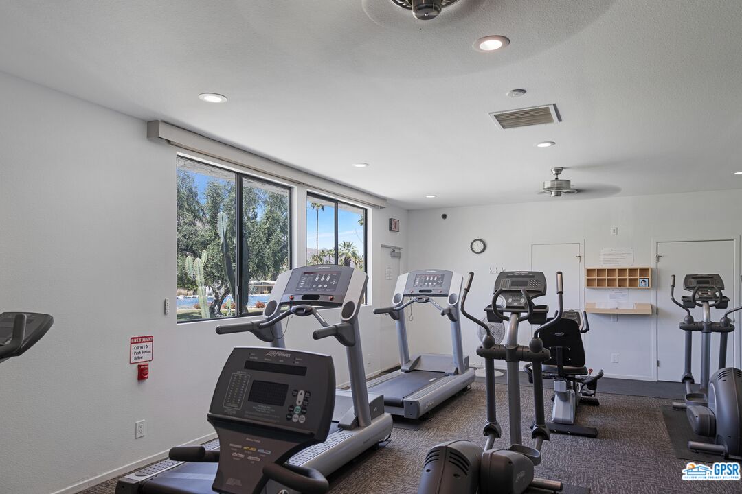 Image 44 for 2455  S MADRONA DR