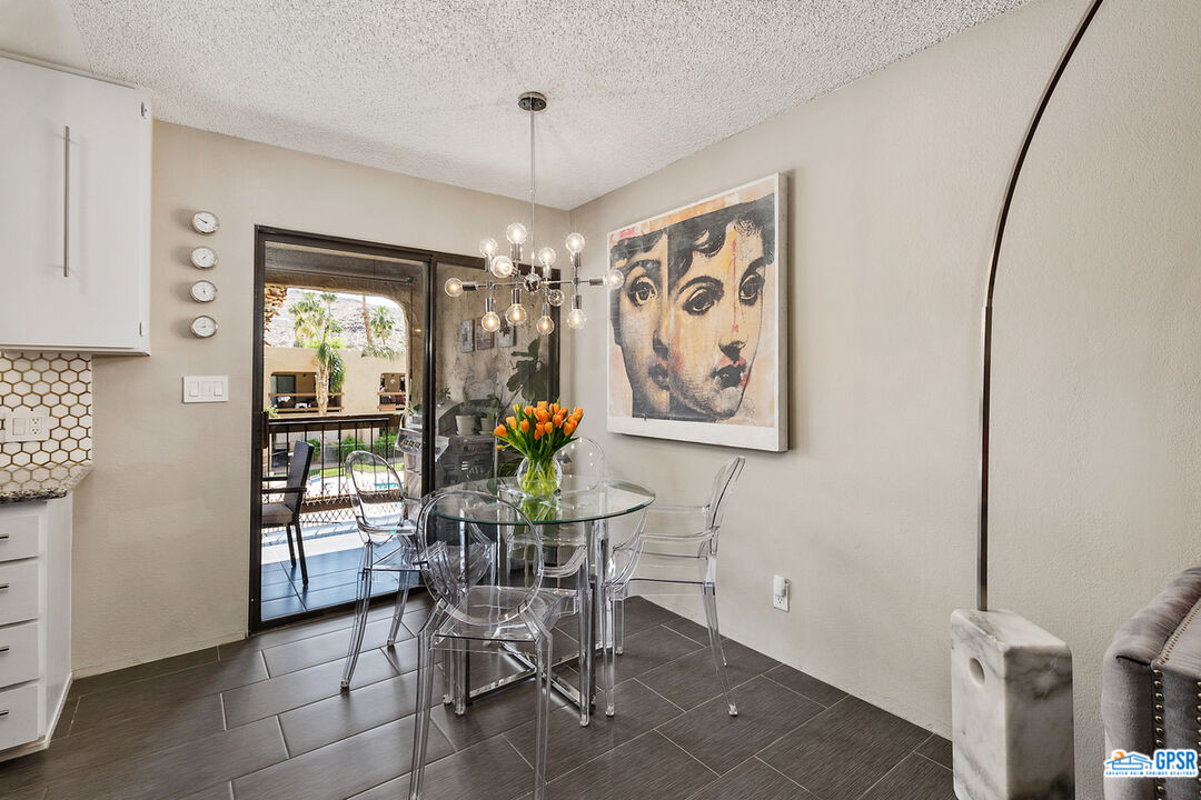 Image 3 for 5300 WAVERLY DR #J4