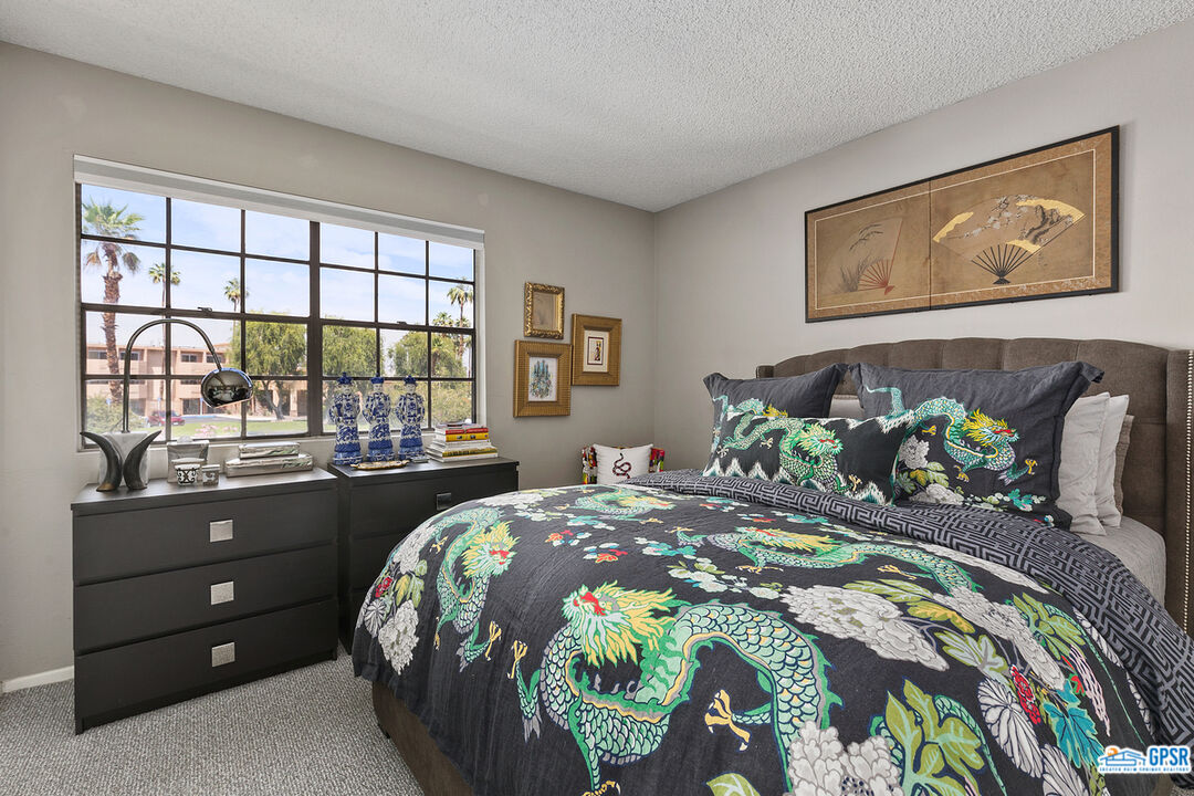 Image 15 for 5300 WAVERLY DR #J4