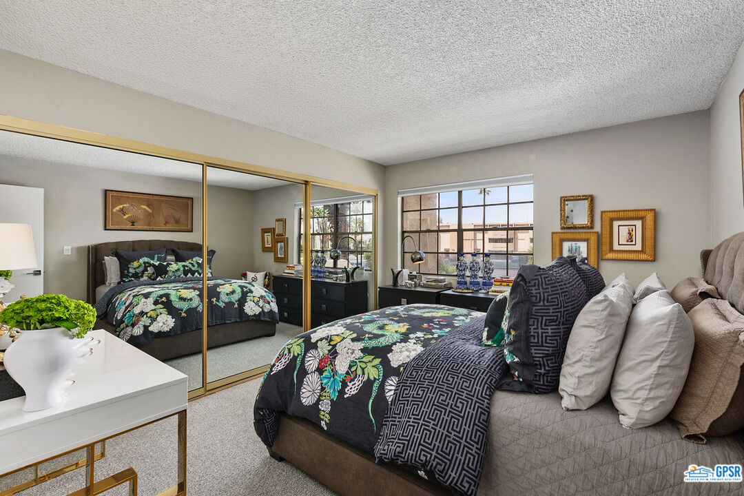 Image 14 for 5300 WAVERLY DR #J4