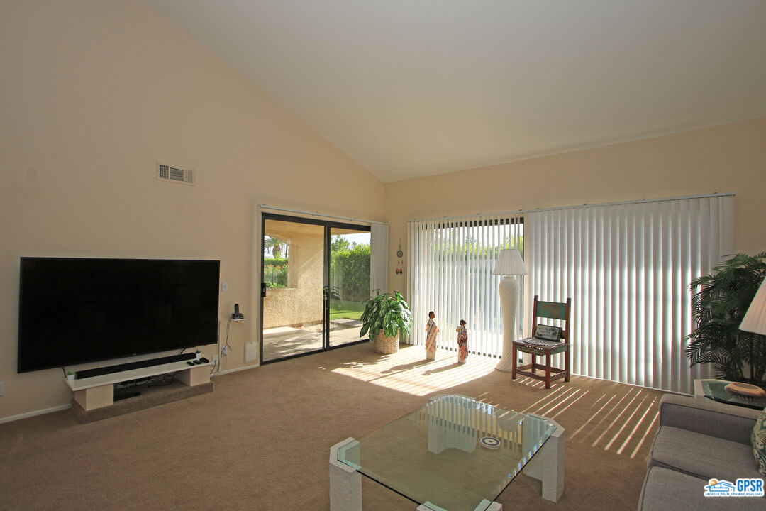 Image 12 for 200 RACQUET CLUB RD #13