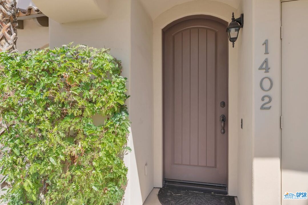 Image 3 for 1402 N YERMO DR