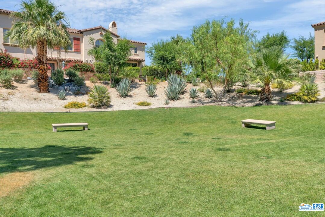 Image 34 for 1402 N YERMO DR