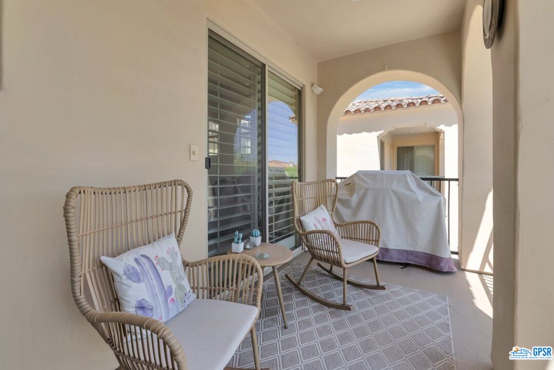 Image 18 for 1402 N YERMO DR