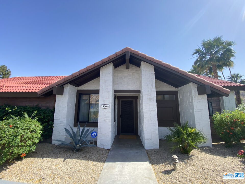 Image 2 for 2520 LINDEN WAY #A