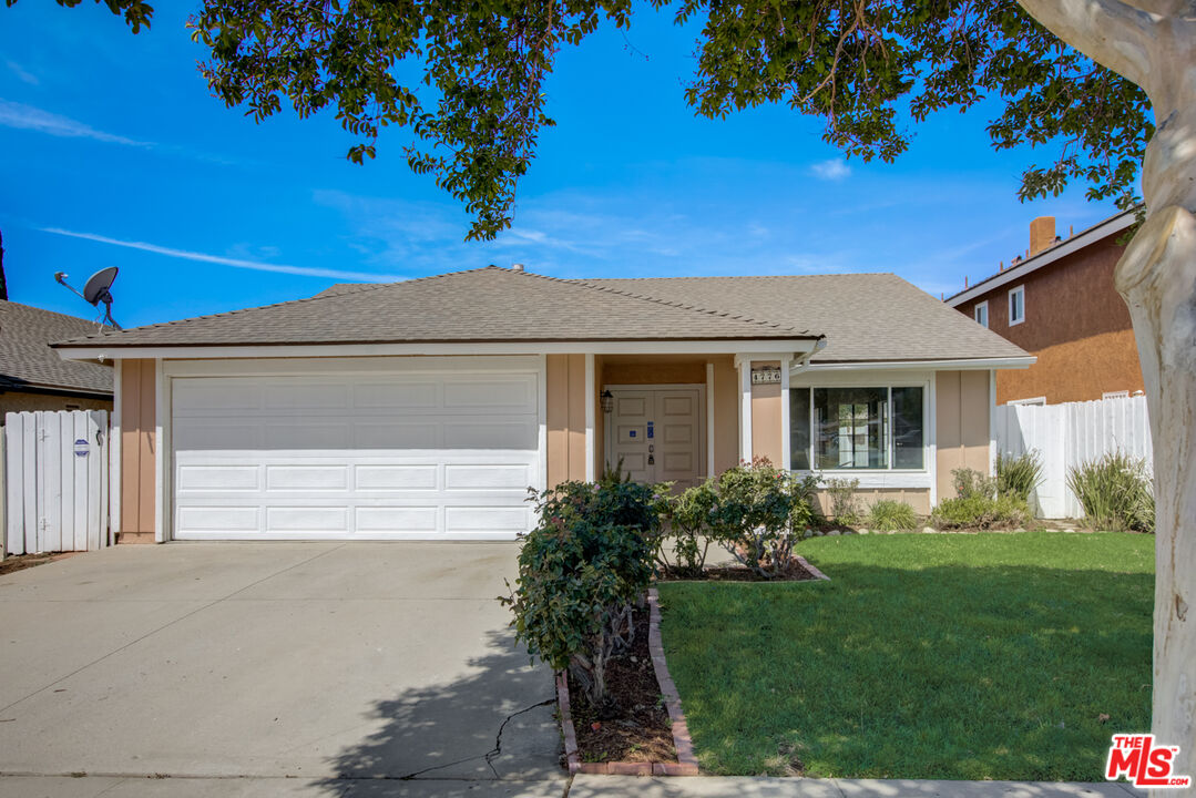 4776 Fort Worth DR Simi Valley, California This Simi Valley one-story home offers a patio, granite countertops, and a two-car garage. This home has been virtually staged to illustrate its potential.