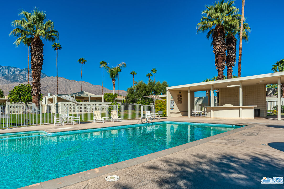 Image 40 for 1857 SANDCLIFF RD