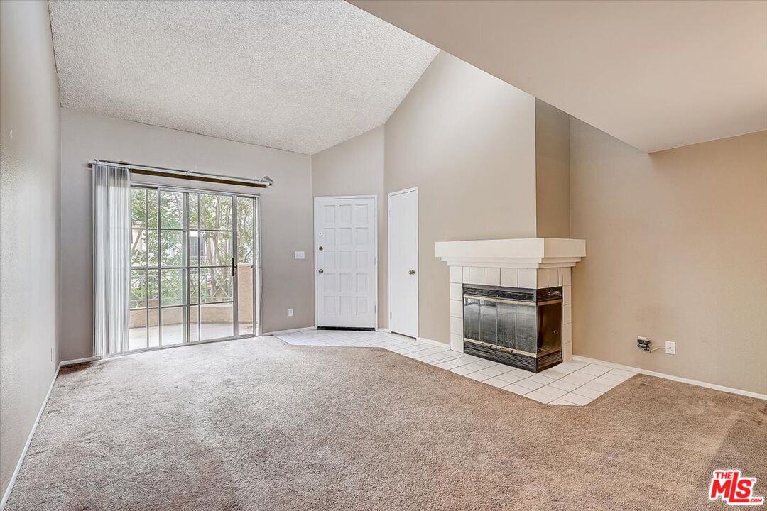23839 Del Monte DR 82 Valencia, California Well kept 2 bed two bath Santa Fe Condo with reserved parking for two cars located in the very heart of Valencia! Enjoy the convenience of in-unit laundry and private one car garage with potential electric car charging. Second parking spot carport is just steps away from the unit. Amazing location in the heart of Valencia, easily walkable and accessible to shops, restaurants, Valencia Town Center and the freeway. Located also in the center of the Santa Fe community where you will have access to multiple pools/spas and the wonderful Santa Clarita paseos. The window's all face west by south west for bright and air rooms. Skylights face east for early morning light. Incredibly low HOA includes exterior maintenance, water and trash services, Walkability to whole foods and the Westfield Valencia town center shopping, this is an investment you will keep in the family for years to come. Stop by for a home tour and park in the abundant visitor spots by the pools.