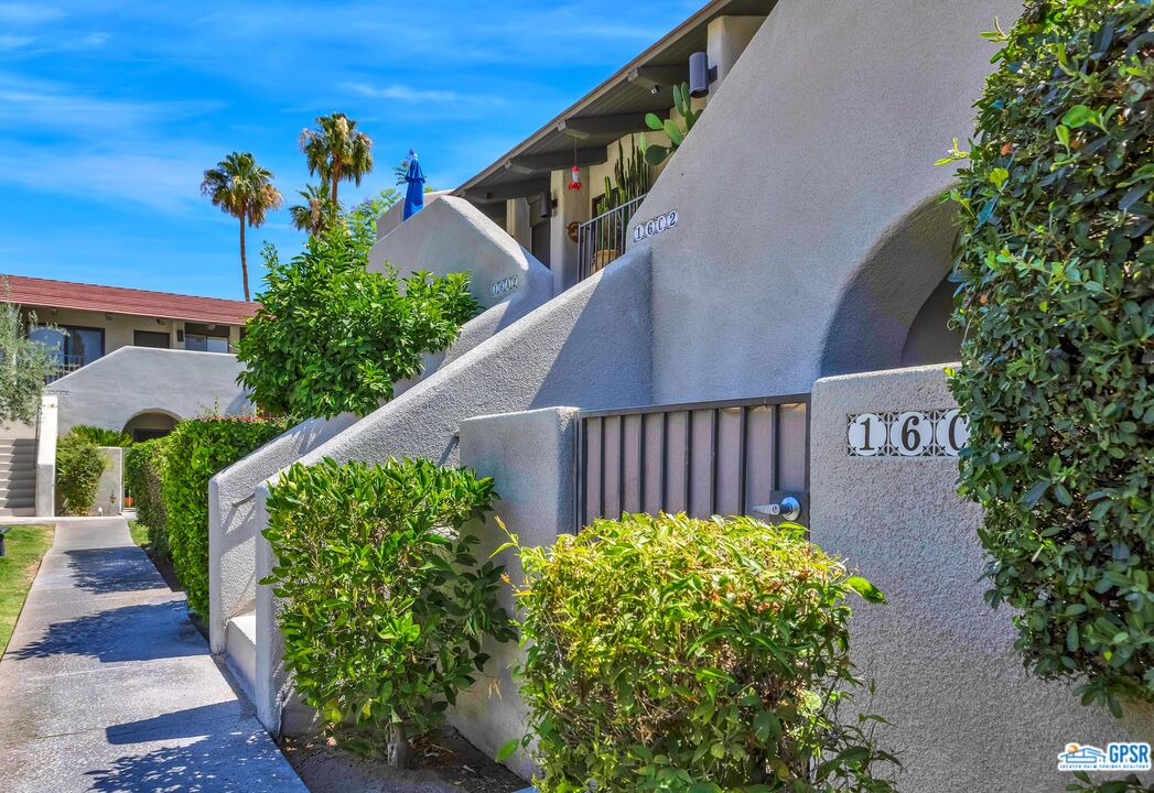 Image 15 for 1150 AMADO RD #16C1