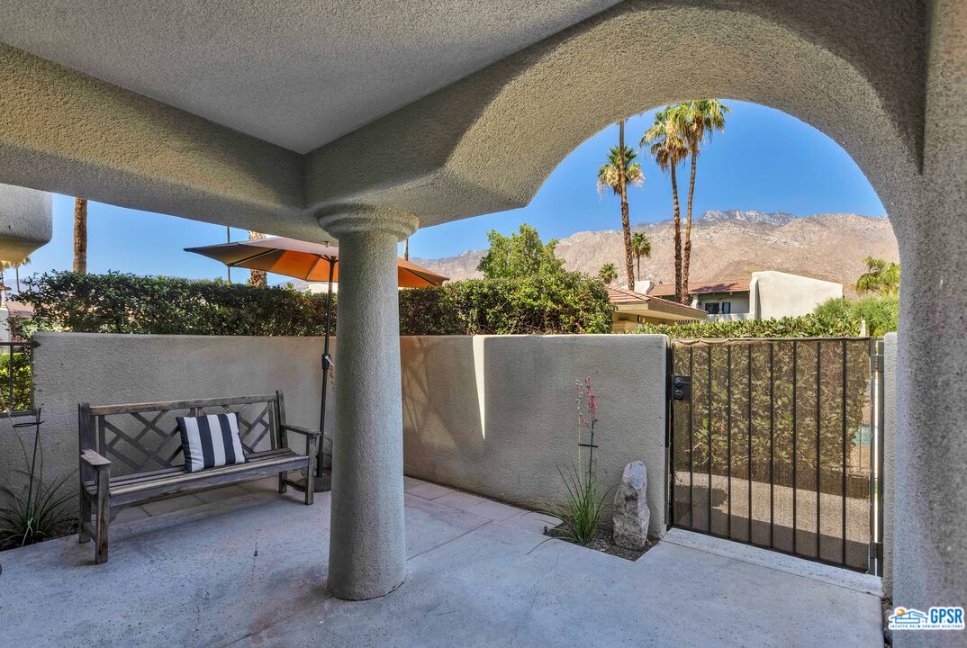Image 10 for 1150 AMADO RD #16C1