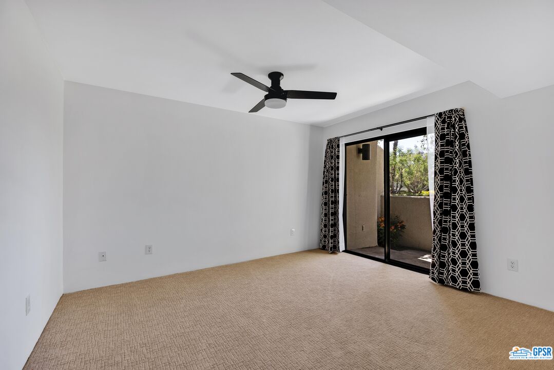 Image 7 for 1150 AMADO RD #16C1