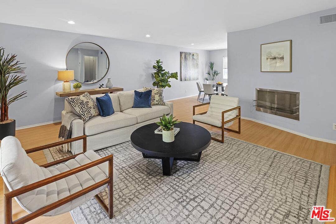 9519 Via Venezia Burbank, California Drive up the Burbank Hills through the bucolic Cabrini Villas complex to arrive at this stunning 3 bed / 3 bath unit with downstairs bonus room, covered patio and private 2-car garage with direct entry. Almost every piece of this unit has been recently and exquisitely remodeled / upgraded. The kitchen has stainless steel appliances, quartz countertops & a brand new Bosch dishwasher. All bathrooms have been fully remodeled with new floors, vanities and mirrors with built-in lighting. The massive primary suite easily boasts space for about 4 king sized beds... or just one bed with an office area, living space, etc... a true retreat with a peaceful view of the hill. Two other good-sized bedrooms share one fully remodeled bath with tub. HVAC is less than 1 year old (and WiFi enabled), water heater is new in 2019, washer/dryer new in 2020/21, and front door has August remote lock system. Complex boasts six tennis courts, seven pools and a spa. HOA covers cable, high-speed internet, water, security and maintenance of grounds/amenities.