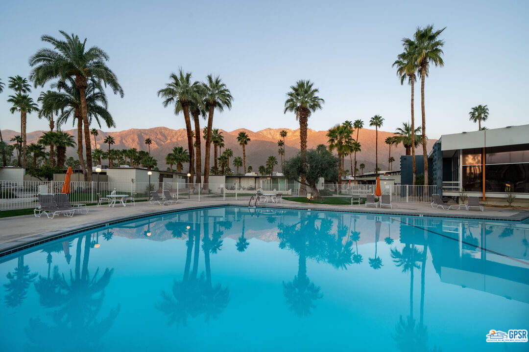 Image 17 for 1111 PALM CANYON DR #217
