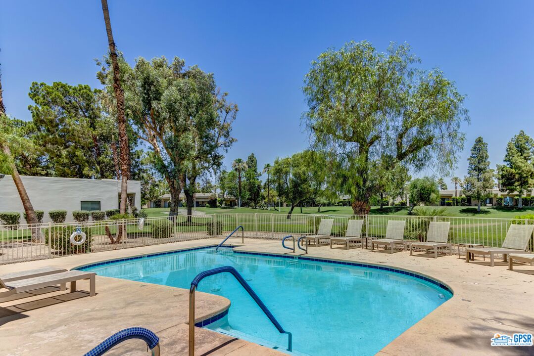 Image 31 for 67428  S CHIMAYO DR
