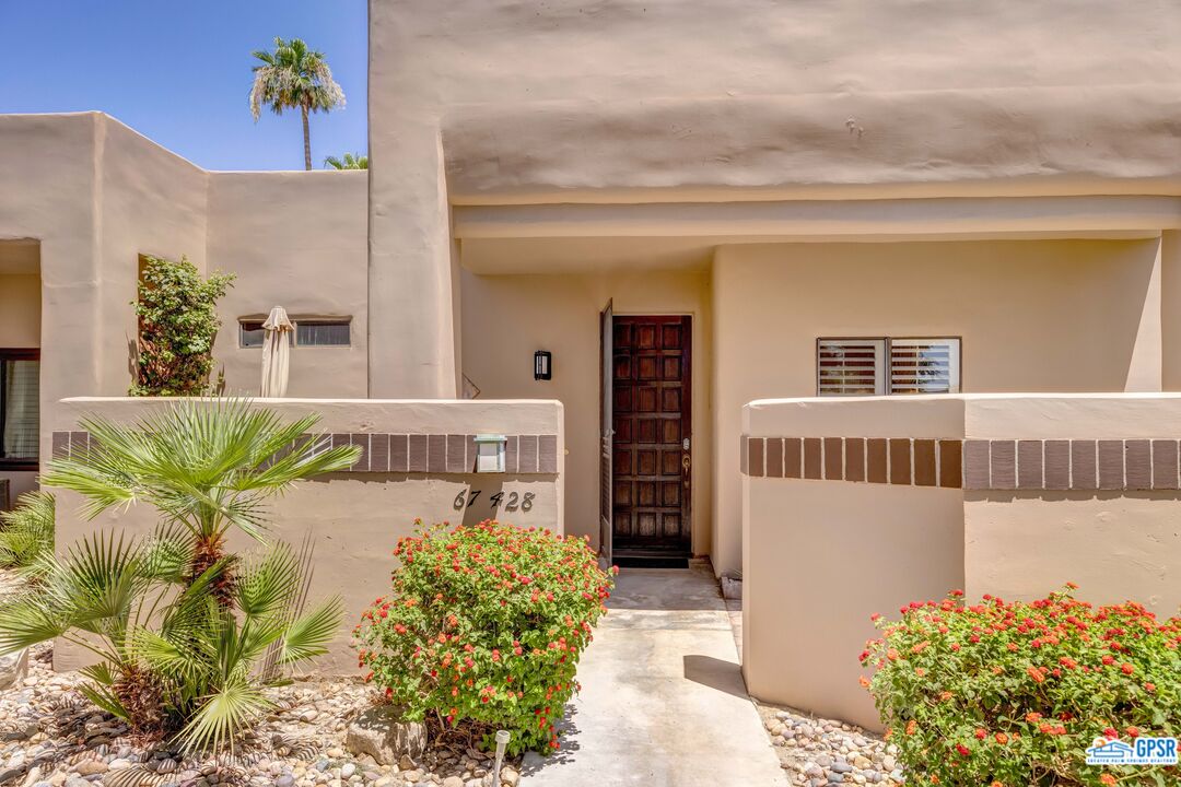 Image 4 for 67428  S CHIMAYO DR