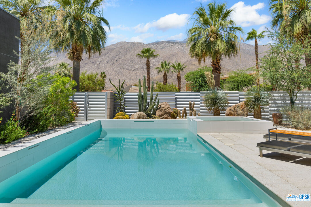 Image Number 1 for 431 DION DR in PALM SPRINGS