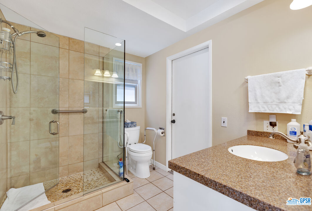 Image 14 for 2495 MIRAMONTE CIR #E