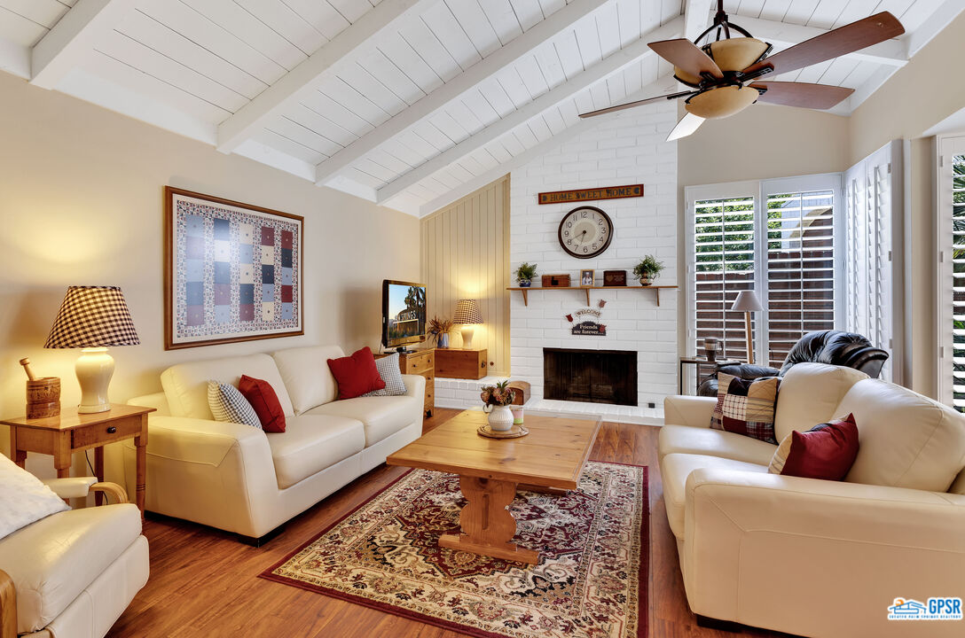 Image 2 for 2495 MIRAMONTE CIR #E
