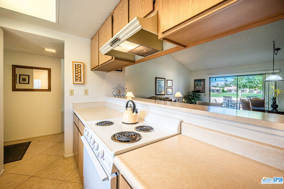Image 13 for 40513 Bay Hill Way