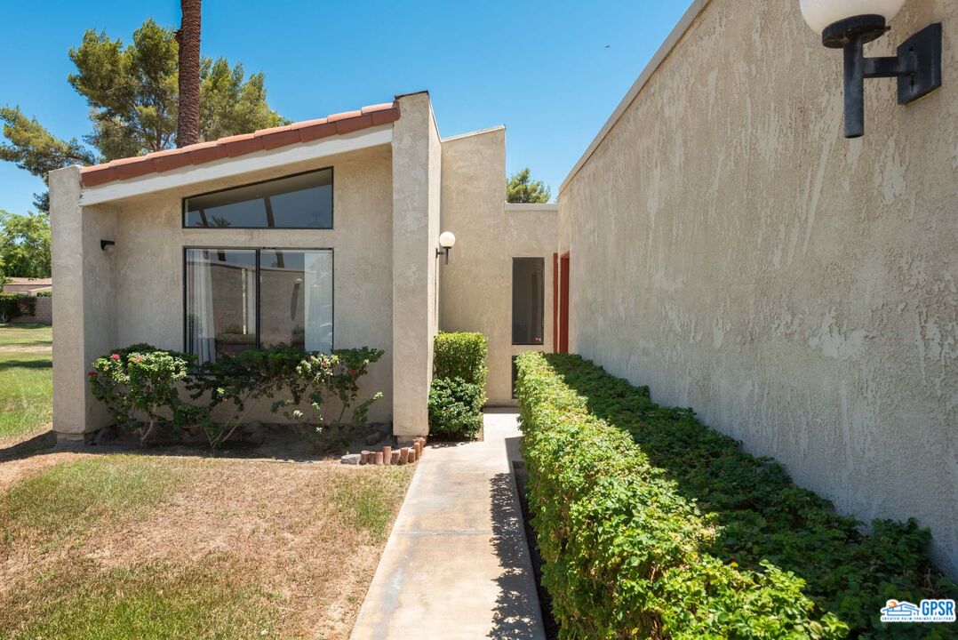 Image 2 for 74179   Santa Rosa Cir