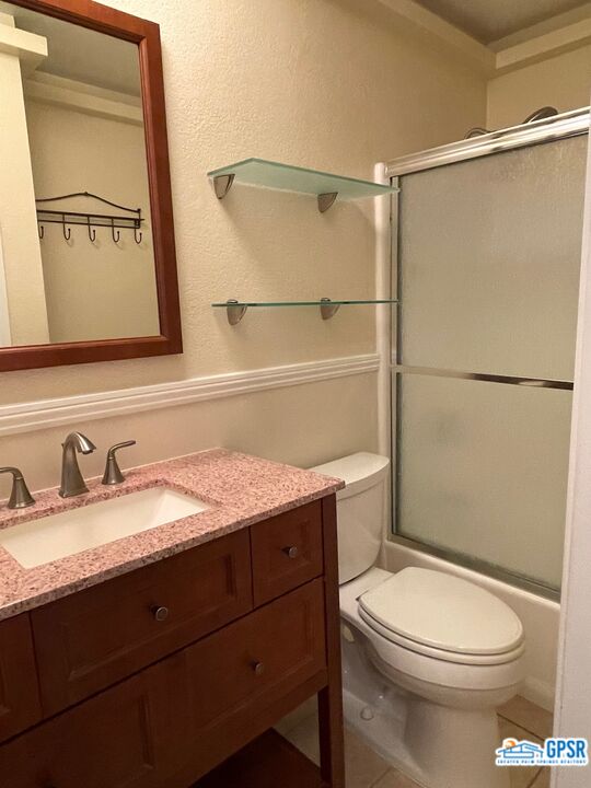 Image 13 for 550 Villa Ct #104