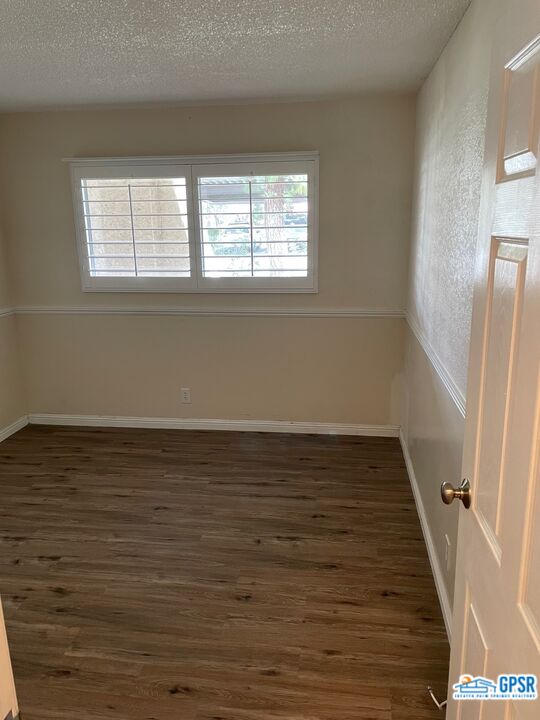 Image 15 for 550 Villa Ct #104