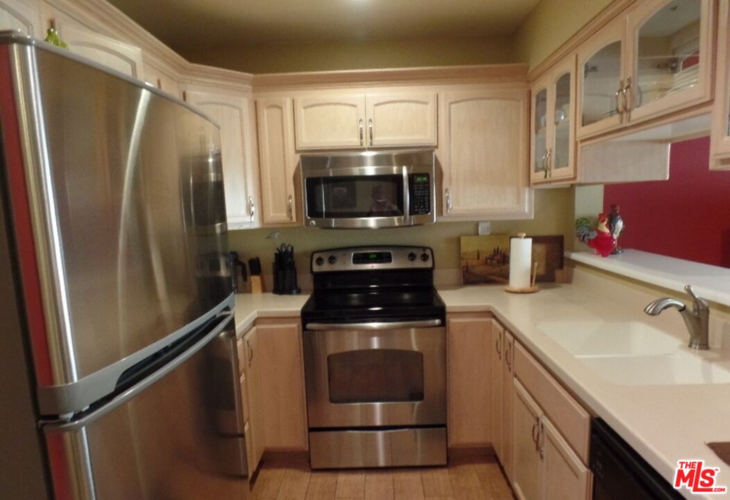 Image 4 for 291 Mel Ave #210