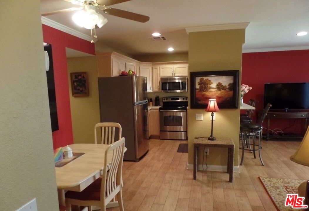 Image 7 for 291 Mel Ave #210
