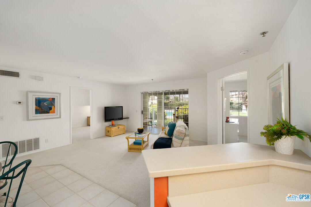 Image 21 for 2700 Lawrence Crossley Rd #92