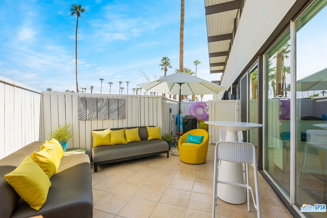 Image 14 for 1111 Palm Canyon Dr #107