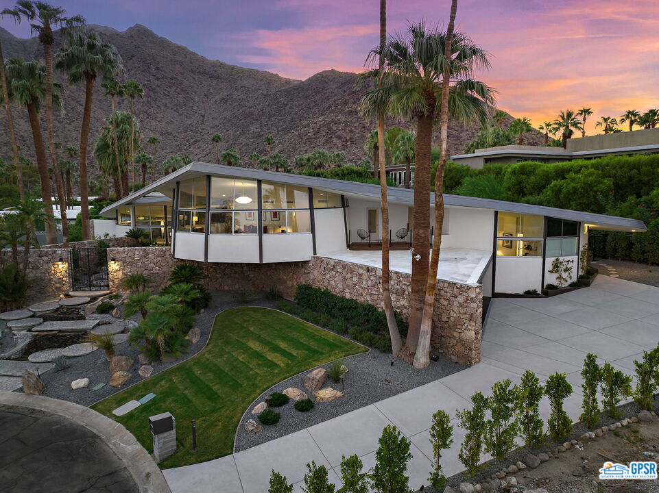 Image Number 1 for 1350 Ladera Cir in Palm Springs