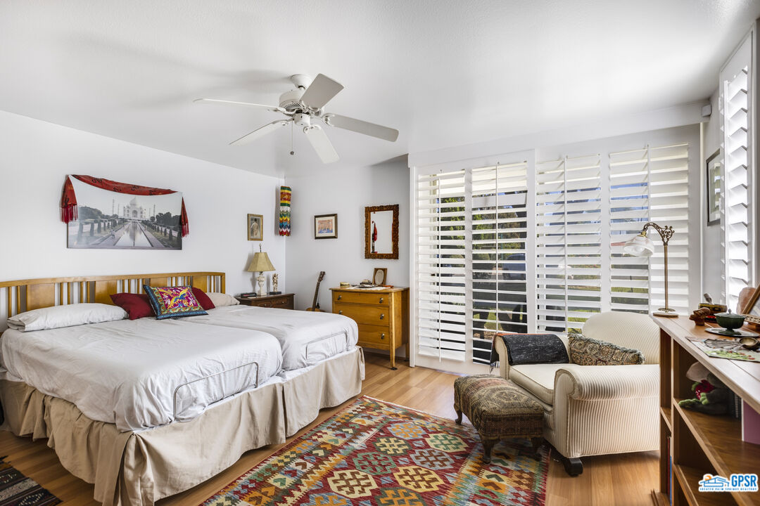 Image 19 for 2527 Whitewater Club Dr #D