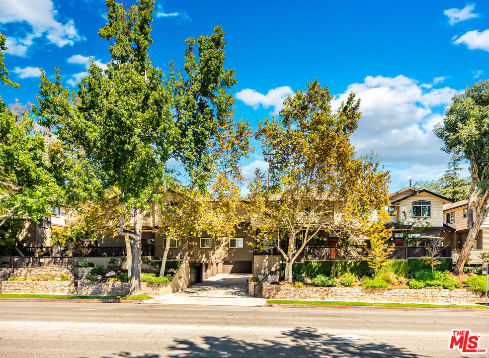 Thumbnail for 500 N Rosemead Blvd #2