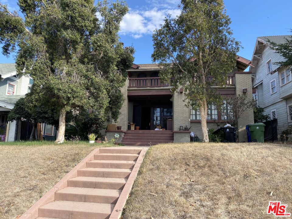 Accepting Back-Up offers. 1912 craftsman home. Home is in Historical (HPOZ) area. Oxford Square. This home is original need some TLC. No showing until Oct. 14, 2022.