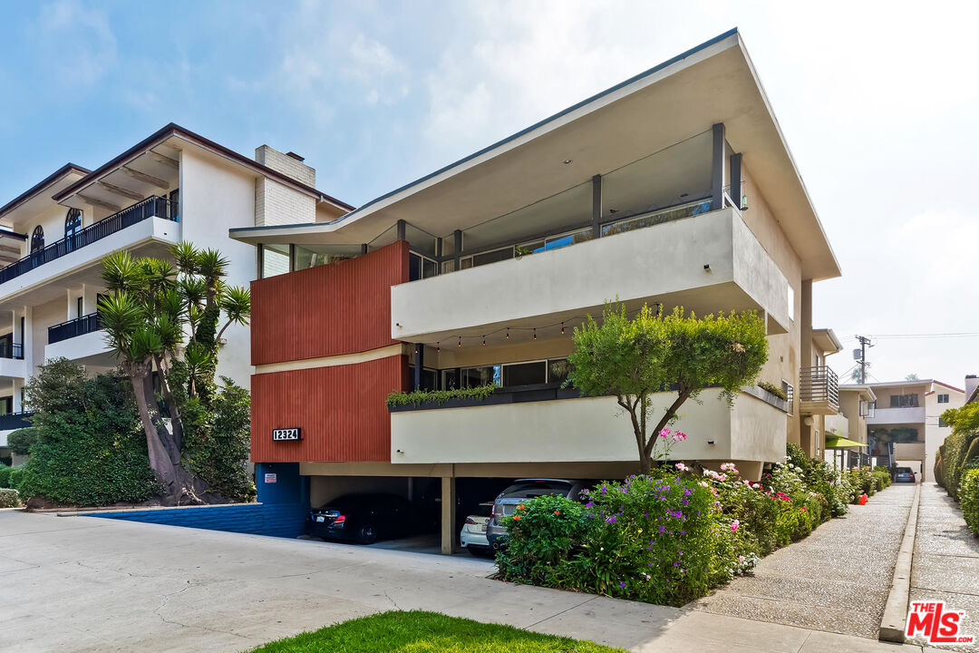 First time ever on the market, 12324 Montana Avenue features 10 large and unique apartment homes housed in a beautiful Mid-Century-Modern style building located in prime Brentwood. Adjacent to the Brentwood Country Club and surrounded by luxury condos and multi-million-dollar homes, the 1958 two-story building showcasing its distinctive Butterfly-Roof was originally designed by Alfred T. Wilkes, whose homes can be found in Bel-Air, Holmby Hills & Hancock Park. The building's dramatic V-shaped silhouette makes it a standout and provides a striking alternative to the surrounding traditional roof designs. The building features an ideal unit mix of (6) 2br+2ba units, (2) 2br+den+2ba units and (2) 1br+1ba units averaging 1,200 square feet each. Unit interiors include towering cathedral-like ceilings with floor to ceiling glass, cantilever wrap-around balconies, large stone fireplaces, black slate/tile floors, spacious balconies and patios and hardwood floors. As the post renovated market-rents offer significant rental upside over average in-place rents, with interior finishes well-maintained in their original conditions, 12324 Montana Avenue is a fantastic value-add opportunity.A unique and custom-designed asset in the most ideal of locations, 12324 Montana offers what every investor is looking for - a Stylish Building in an Unbeatable Location with Huge Upside Potential.  Property being sold by court-appointed referee and may be subject to court confirmation and overbid hearing.  Seller may carry back up to 50% of the purchase price.