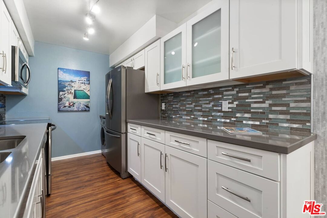 Image 17 for 351 Hermosa Dr #4C1