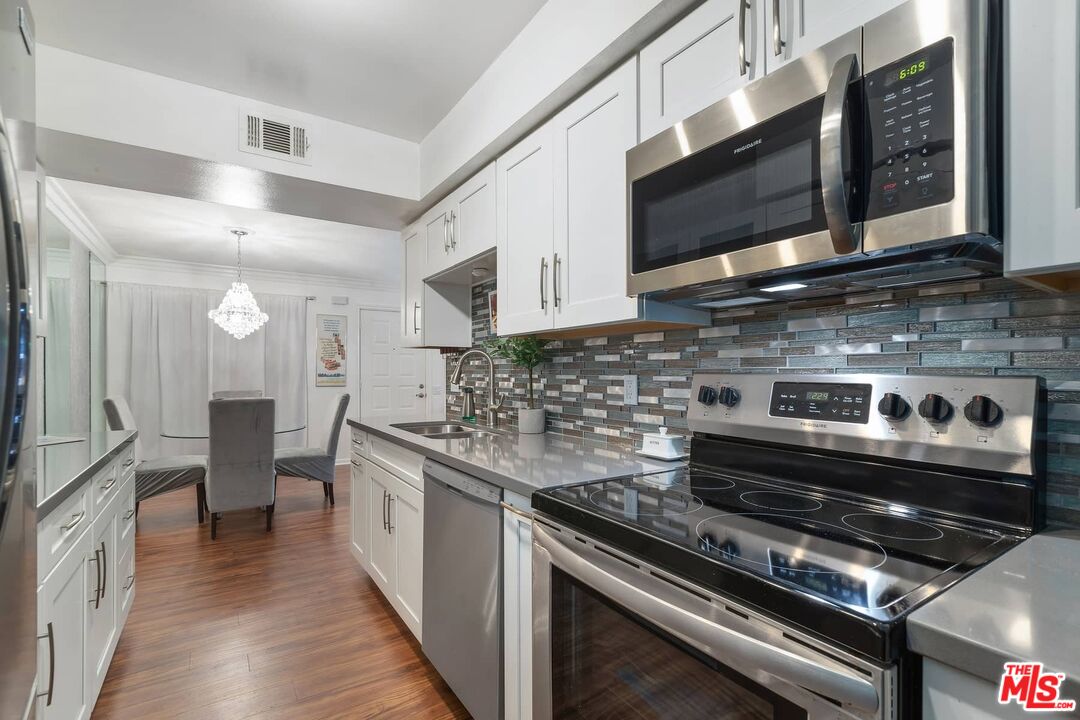 Image 18 for 351 Hermosa Dr #4C1