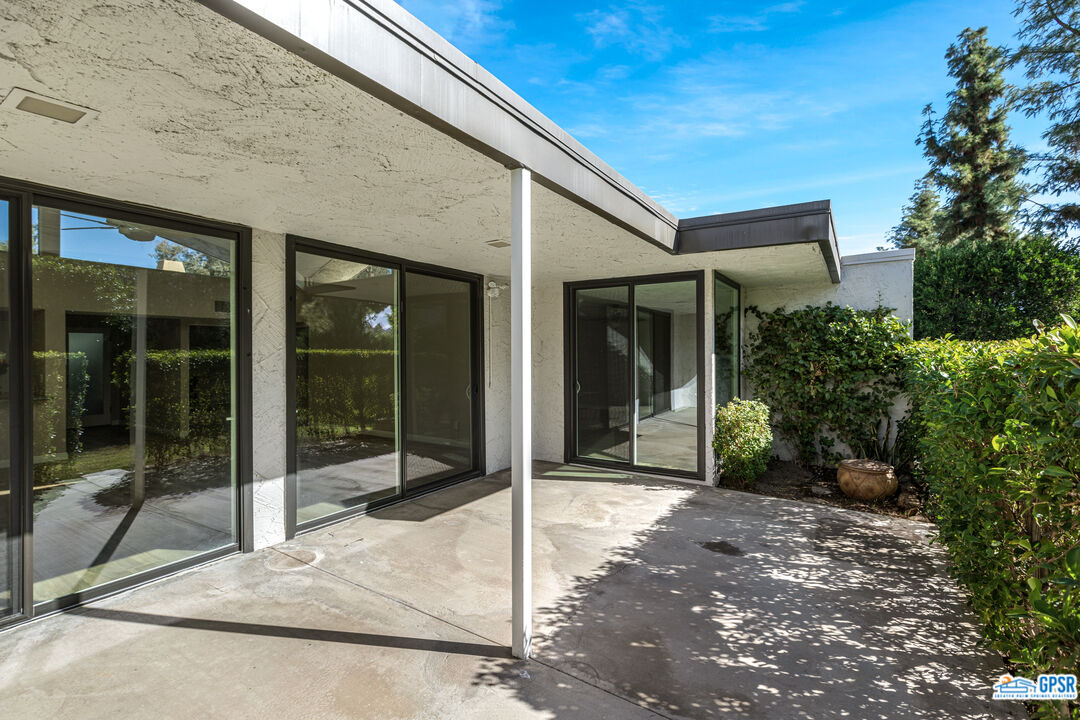 Image 8 for 2247   Casitas Way